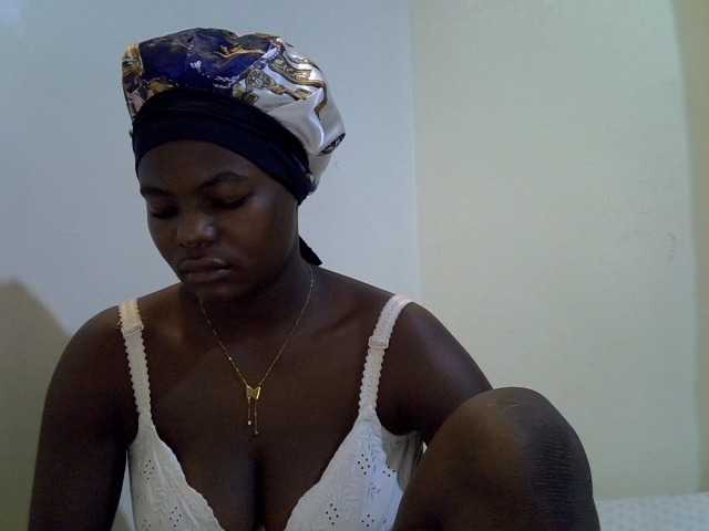 mystique-misty live cam on BongaCams