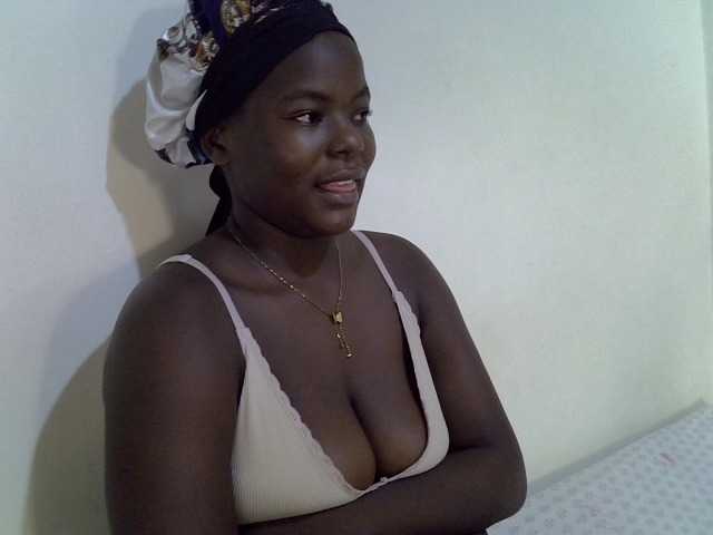 mystique-misty live cam on BongaCams