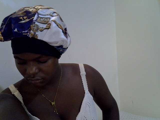 mystique-misty live cam on BongaCams