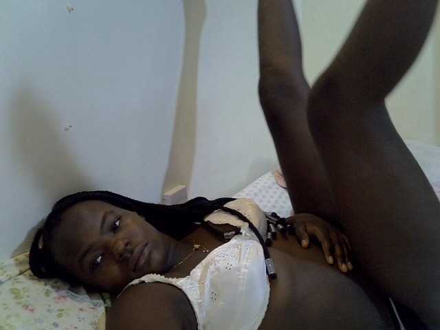 mystique-misty live cam on BongaCams