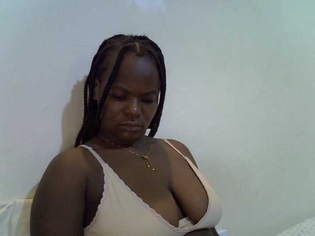 mystique-misty live cam on BongaCams