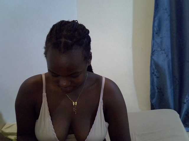 mystique-misty live cam on BongaCams