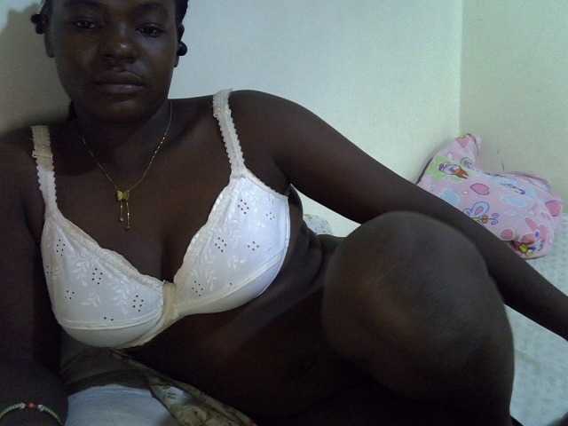 mystique-misty live cam on BongaCams