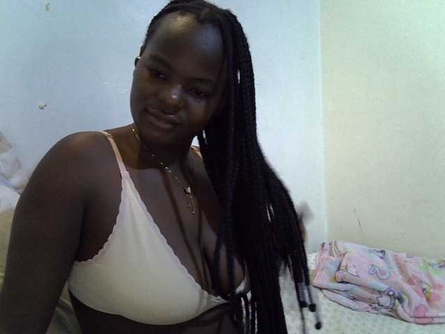 mystique-misty live cam on BongaCams
