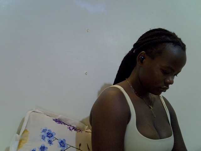 mystique-misty live cam on BongaCams