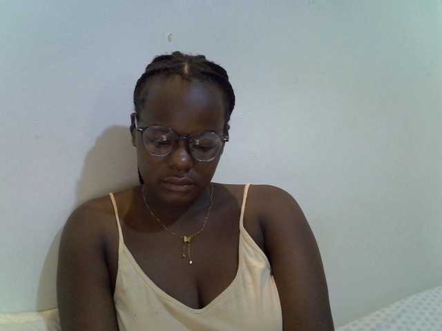 mystique-misty live cam on BongaCams
