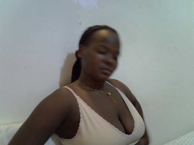 mystique-misty live cam on BongaCams