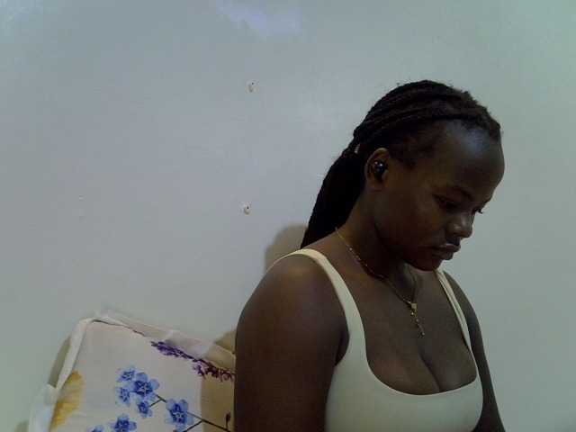 mystique-misty live cam on BongaCams