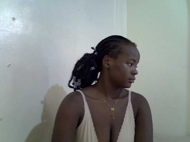 mystique-misty live cam on BongaCams