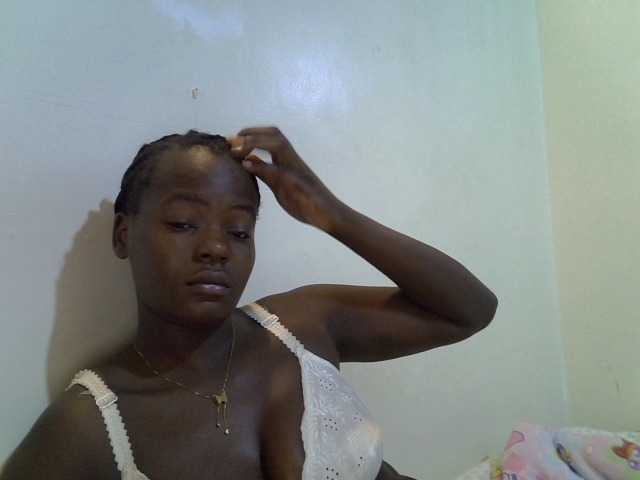 mystique-misty live cam on BongaCams