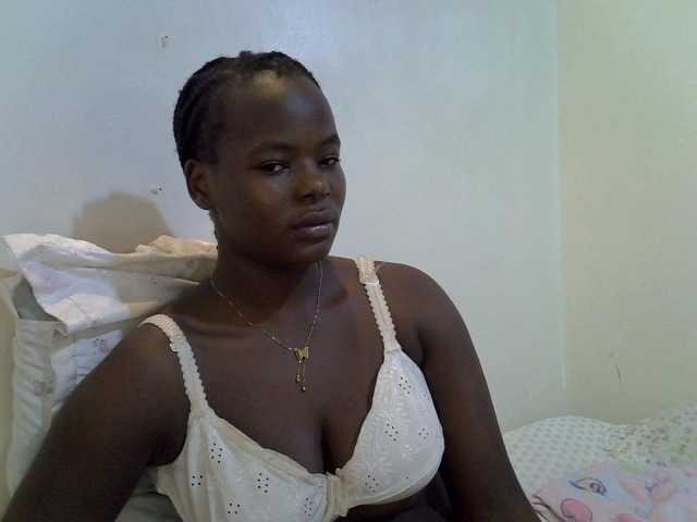 mystique-misty live cam on BongaCams