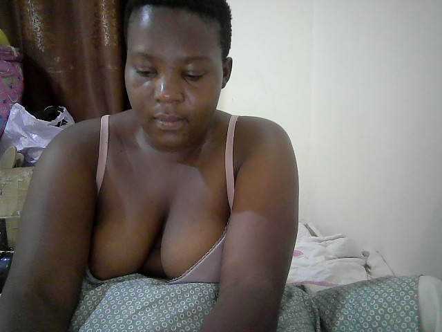miss-temptation live cam on BongaCams