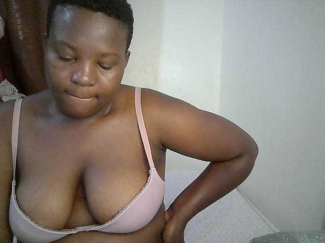 miss-temptation live cam on BongaCams