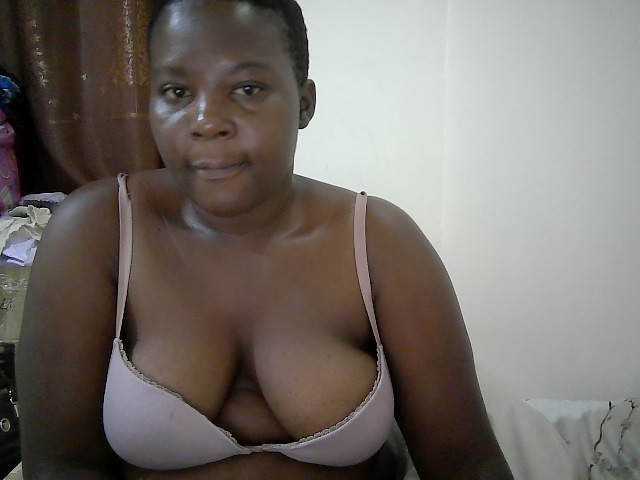 miss-temptation live cam preview
