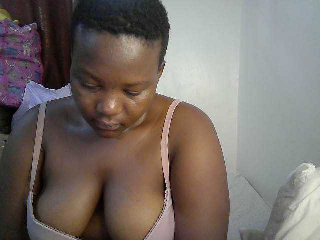 miss-temptation live cam on BongaCams