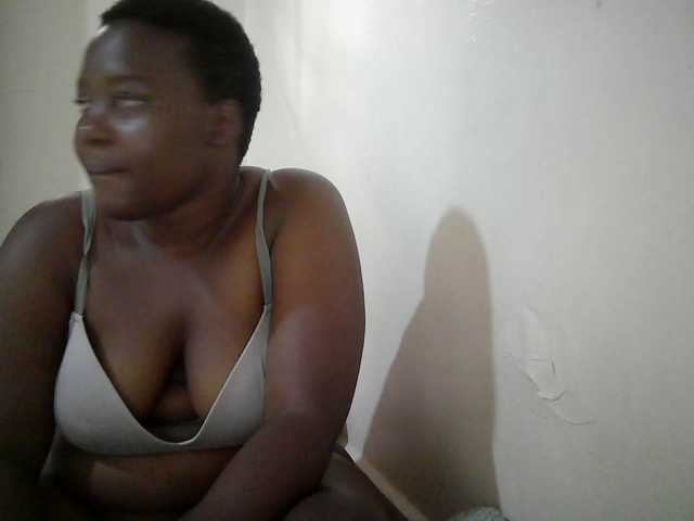 miss-temptation live cam on BongaCams