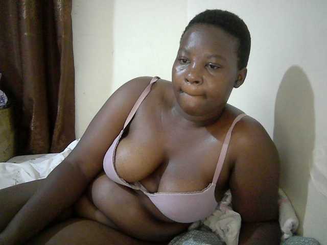 miss-temptation live cam on BongaCams
