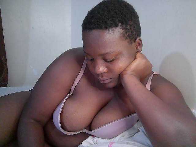 miss-temptation live cam on BongaCams