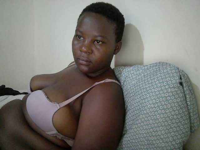 miss-temptation live cam on BongaCams
