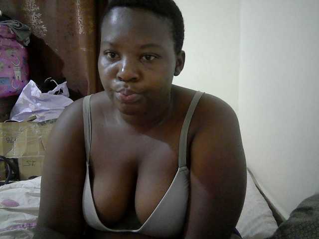 miss-temptation live cam on BongaCams