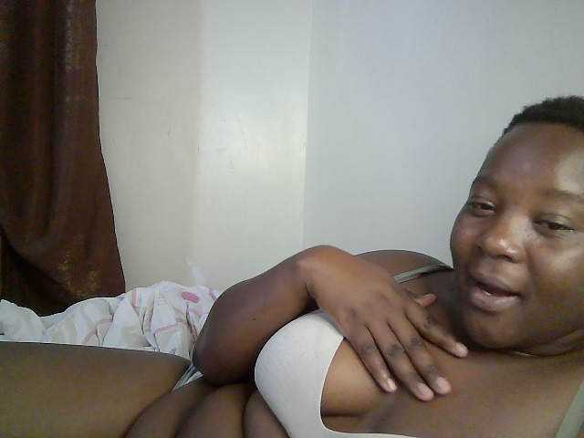miss-temptation live cam on BongaCams