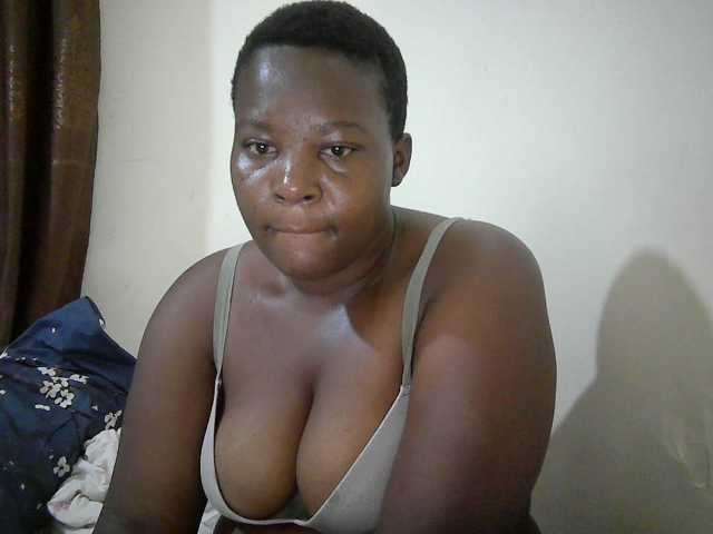 miss-temptation live cam on BongaCams