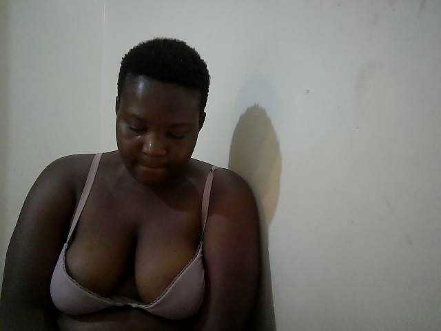 miss-temptation live cam on BongaCams