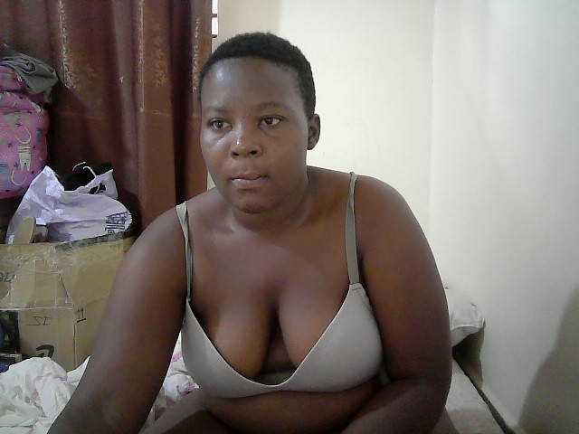 miss-temptation live cam on BongaCams