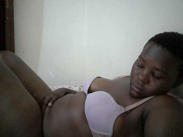 miss-temptation live cam preview