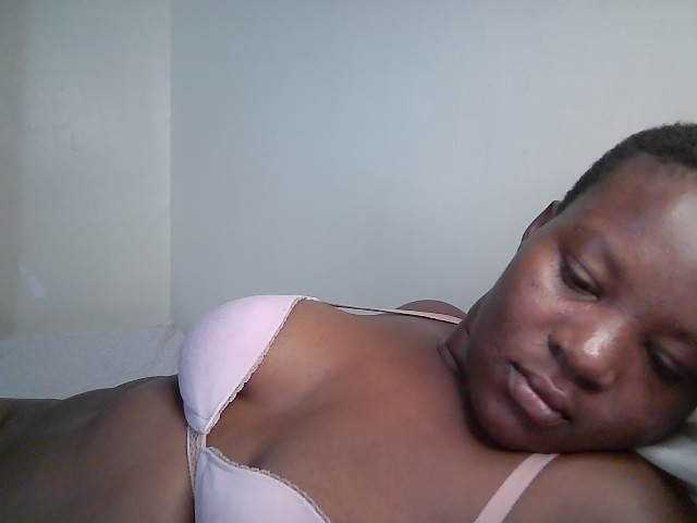 miss-temptation live cam on BongaCams