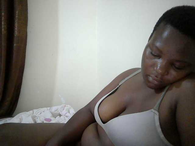 miss-temptation live cam on BongaCams