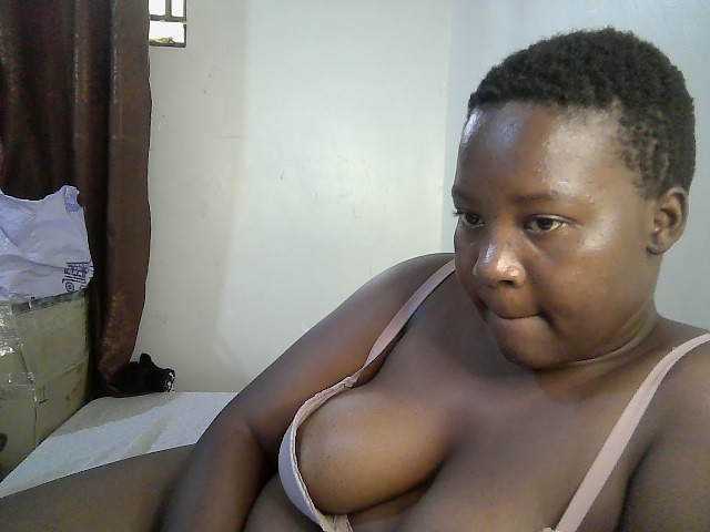 miss-temptation live cam on BongaCams