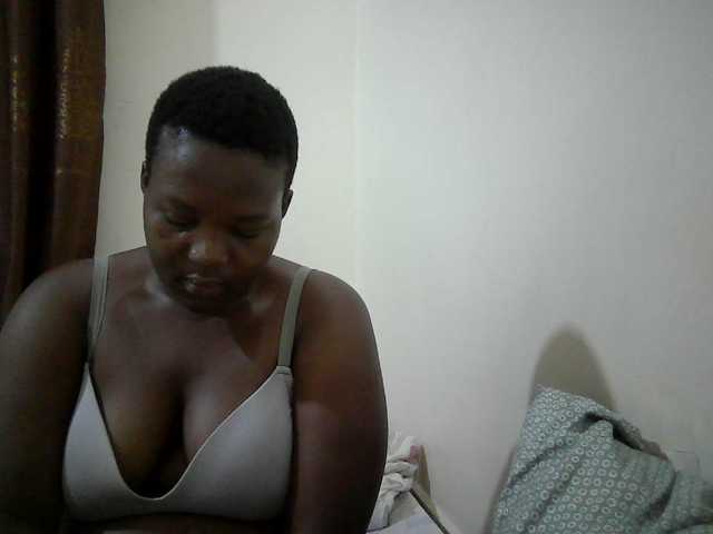 miss-temptation live cam on BongaCams