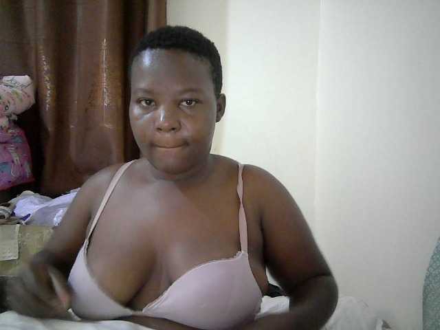 miss-temptation live cam on BongaCams