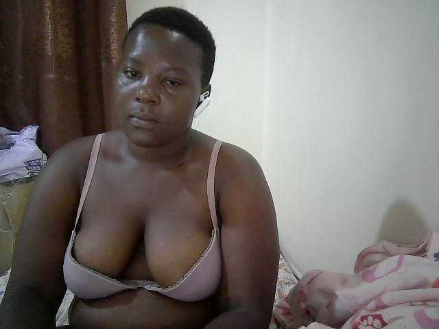 miss-temptation, en vivo ahora en BongaCams