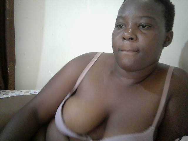 miss-temptation live cam on BongaCams