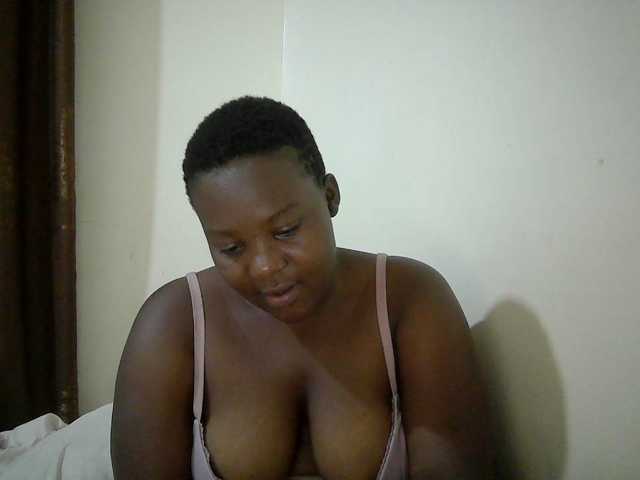 miss-temptation live cam on BongaCams