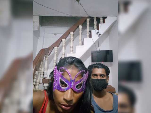 XgoldGsilverB live cam on BongaCams
