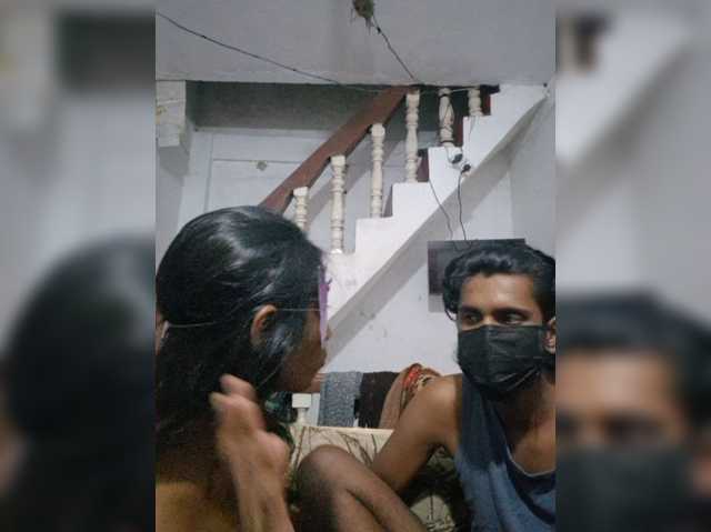 XgoldGsilverB live cam on BongaCams