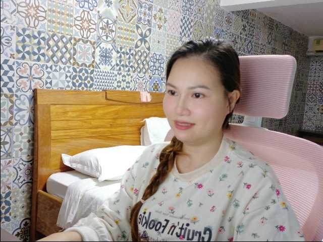 May69hot live cam on BongaCams
