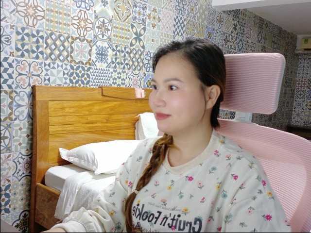 May69hot live cam preview