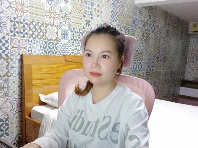 May69hot live cam preview