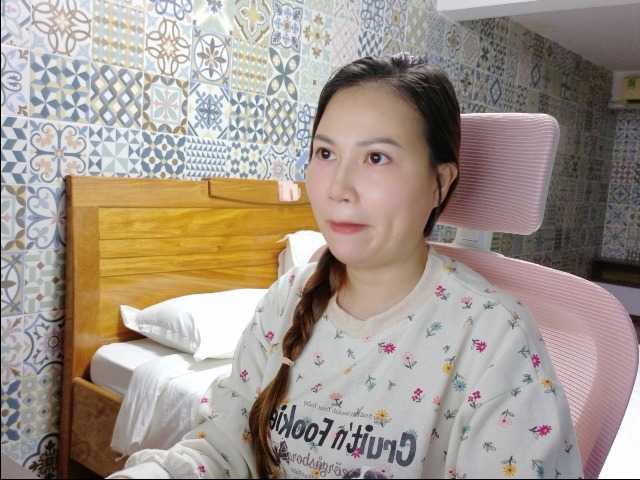 May69hot live cam on BongaCams