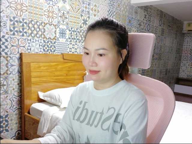 May69hot live cam on BongaCams