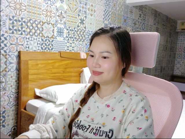 May69hot live cam preview