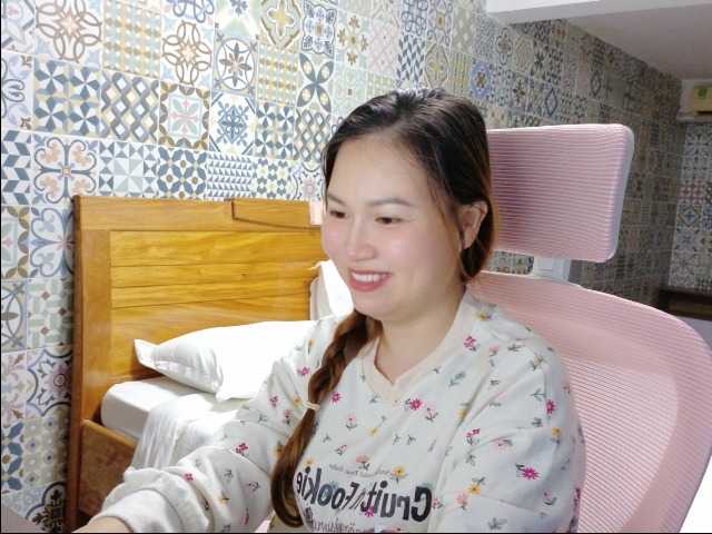 May69hot live cam preview
