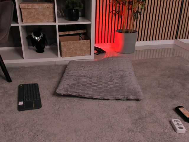 RubyMerlotte live cam on BongaCams