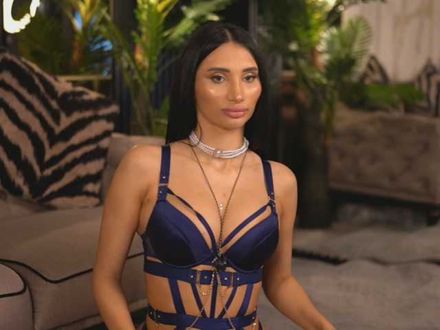 SarahSparkss live cam preview