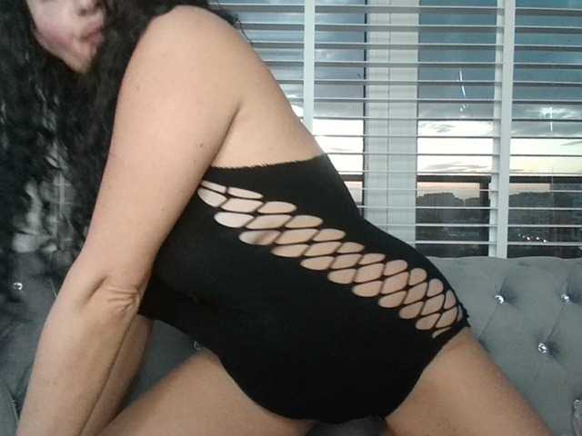 LilianaMessa live cam on BongaCams