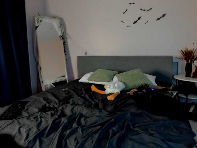 ValerieCherry live cam
